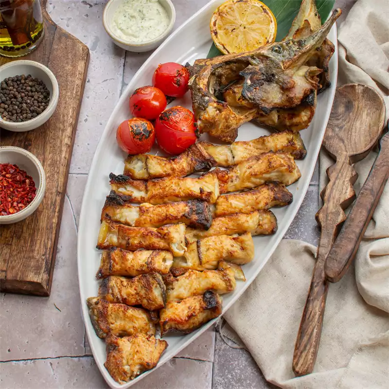 Խորոված ամբողջական թառափ