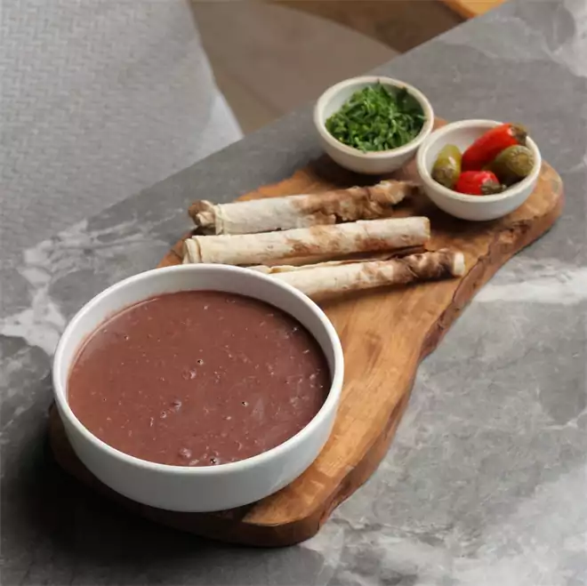 Լոբով ապուր